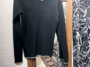 Men's Black V-Neck Sweater