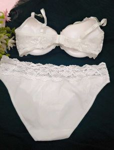 White Lace Bra &amp; Panty Set