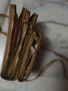 Forever Fashion Crossbody Bag