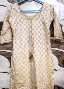 Elegant Cream Brocade Kurta