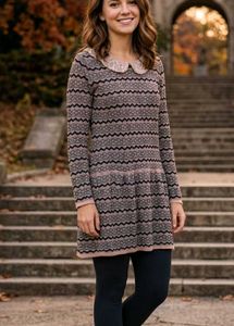 Cozy Patterned Mini Dress with Lace Collar