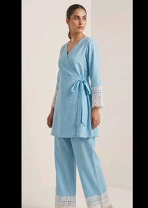 Blue Wrap Codset with Lace Detailings