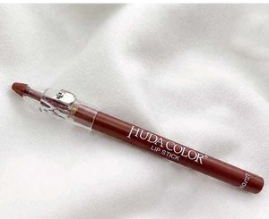 HUDA COLOR Matte Lipstick - Deep Berry Shade