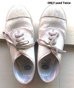 Aditi white canvas sneakers