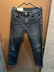 H&M Slim Fit Jeans
