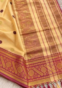 Traditional Bengali Taant Cotton Saree