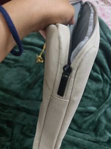 Sleek Beige Laptop Sleeve/Bag