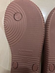 Stylish Rose Gold Flip Flops