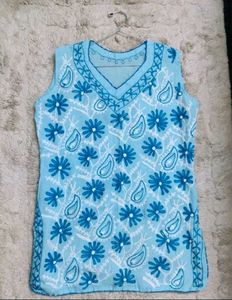 Blue Embroidered Sleeveless Kurta