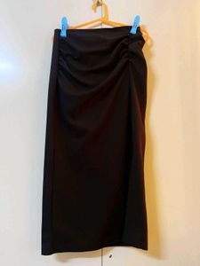 Zara Chic Ruched Black Midi Skirt