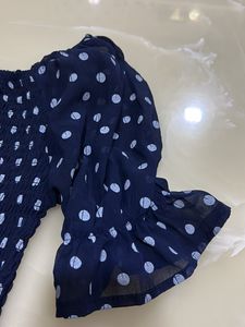 Puff Sleeves Top