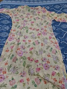 Floral Embroidered Yellow Kurta