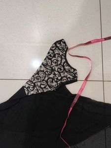 Elegant Black Sleeveless Dress