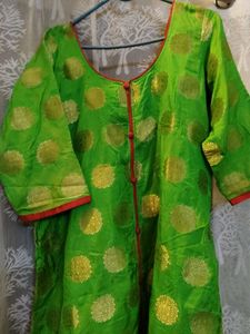 Vibrant Green Kurta with Gold Polka Dots