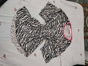 Stylish Zebra Print Top