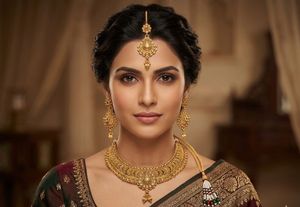 Exquisite Gold-Toned Ethnic Jewellery Set