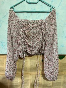 Floral Ruched Long Sleeve Crop Top