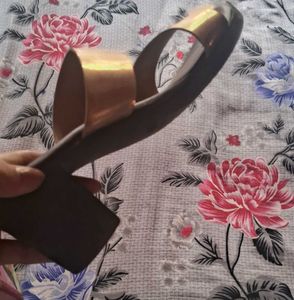 Stylish Slip-On Sandals for Women