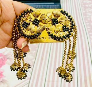 Golden black ear rings