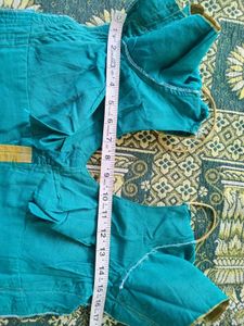 Elegant Peacock color Saree with blouse