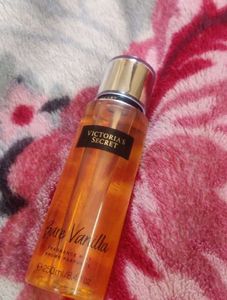 Victoria's Secret Bare Vanilla Fragrance Mist
