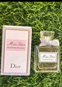 Miss Dior Blooming Bouquet Mini Perfume