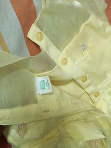 Beautiful And Very Cute Looking Frock For BabyGirl
