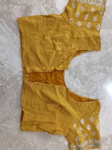 Beautiful Saree (Women's)