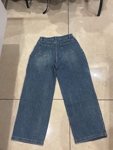 mid rise baggy jeans