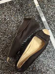 Cute Mauve Bellies &amp; Ballerinas