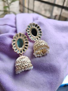 Shaa Ethnic Jhumka