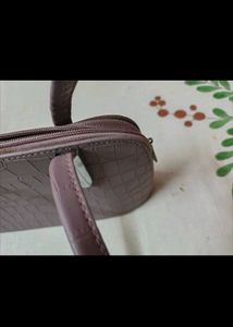 beautiful new handpurse