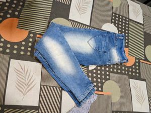 Clothing Bundle: Top, Jeans, Leggings