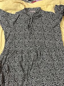 Stylish Black & White Printed Kurta