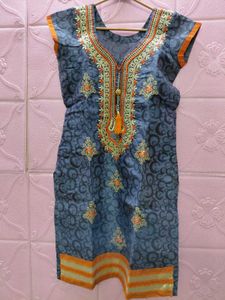 Elegant Embroidered Kurta Combo Offer!