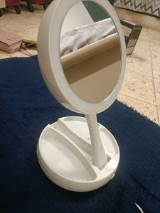 LED Lighted Makeup Mirror