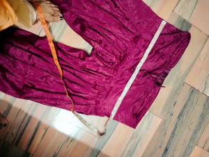 Golden Stone Embroidery work Kurta Set Size issue