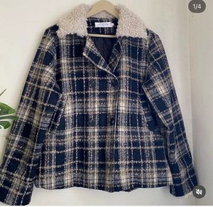 Cozy Plaid Jacket with Sherpa Collar