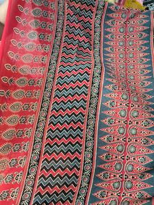 Vibrant Zigzag Print Saree