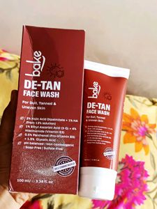 Bake De-Tan Face Wash