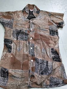 Comfy Leaf Print Sleep Shirt