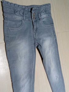Women Stylish Grey Jeans