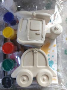 DIY Paintable Car &amp; Helicopter Toy Kit