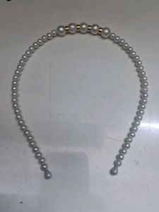 Elegant Pearl Headband