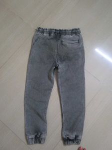 Grey Jogger Jeans