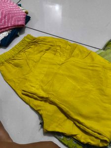 Green Floral Kurta Set with Yellow Bottom