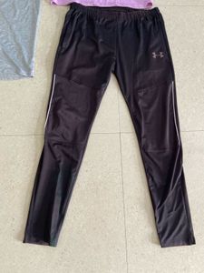 Athletic Tops &amp; Pants Set