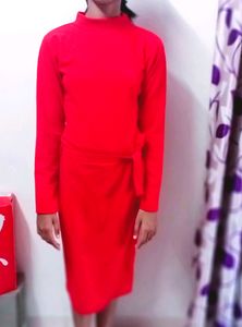One  Pic  Red Color