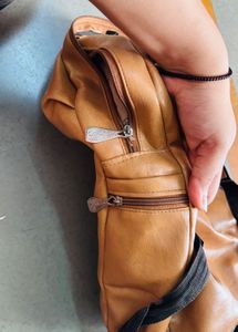 shoulder bag