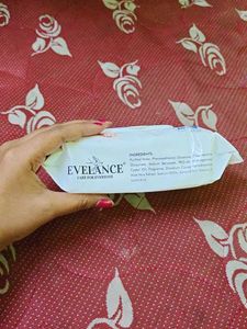 Evelance babys wipes